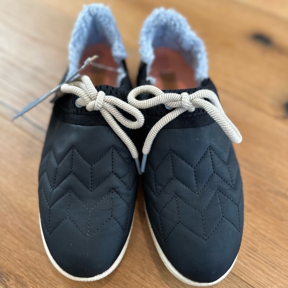 OLUKAI Mahiki Womens Slipper Sneaker, Removable & Washable Footbed - Picture 4 of 12